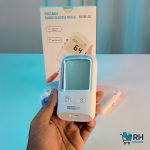 Compact blood glucose meter lightweight and portable
